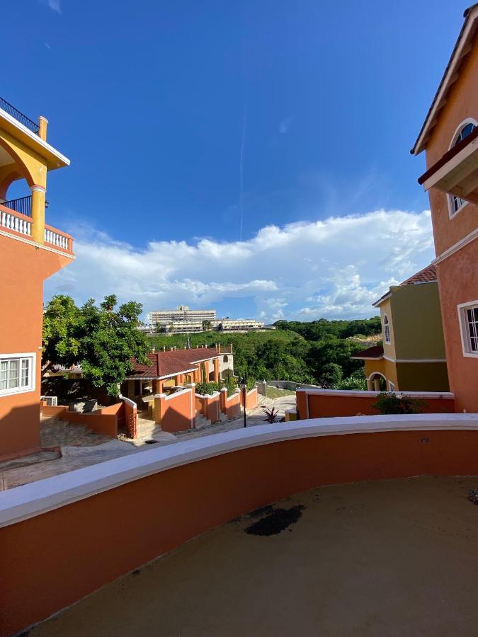 Mobay Vacation Village Montego Bay Exterior foto