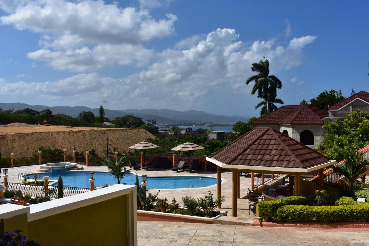 Mobay Vacation Village Montego Bay Exterior foto